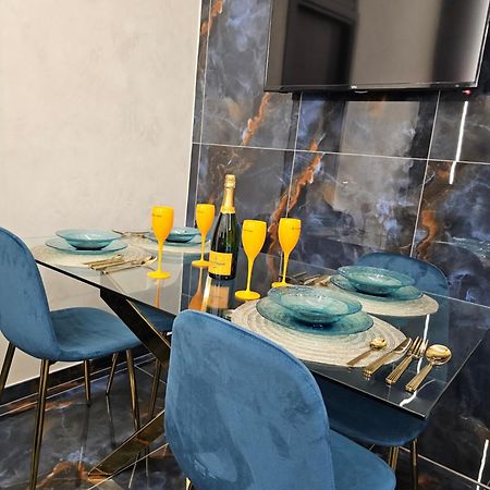 Apartament La Dimora Di Pulcinella Neapol Zewnętrze zdjęcie